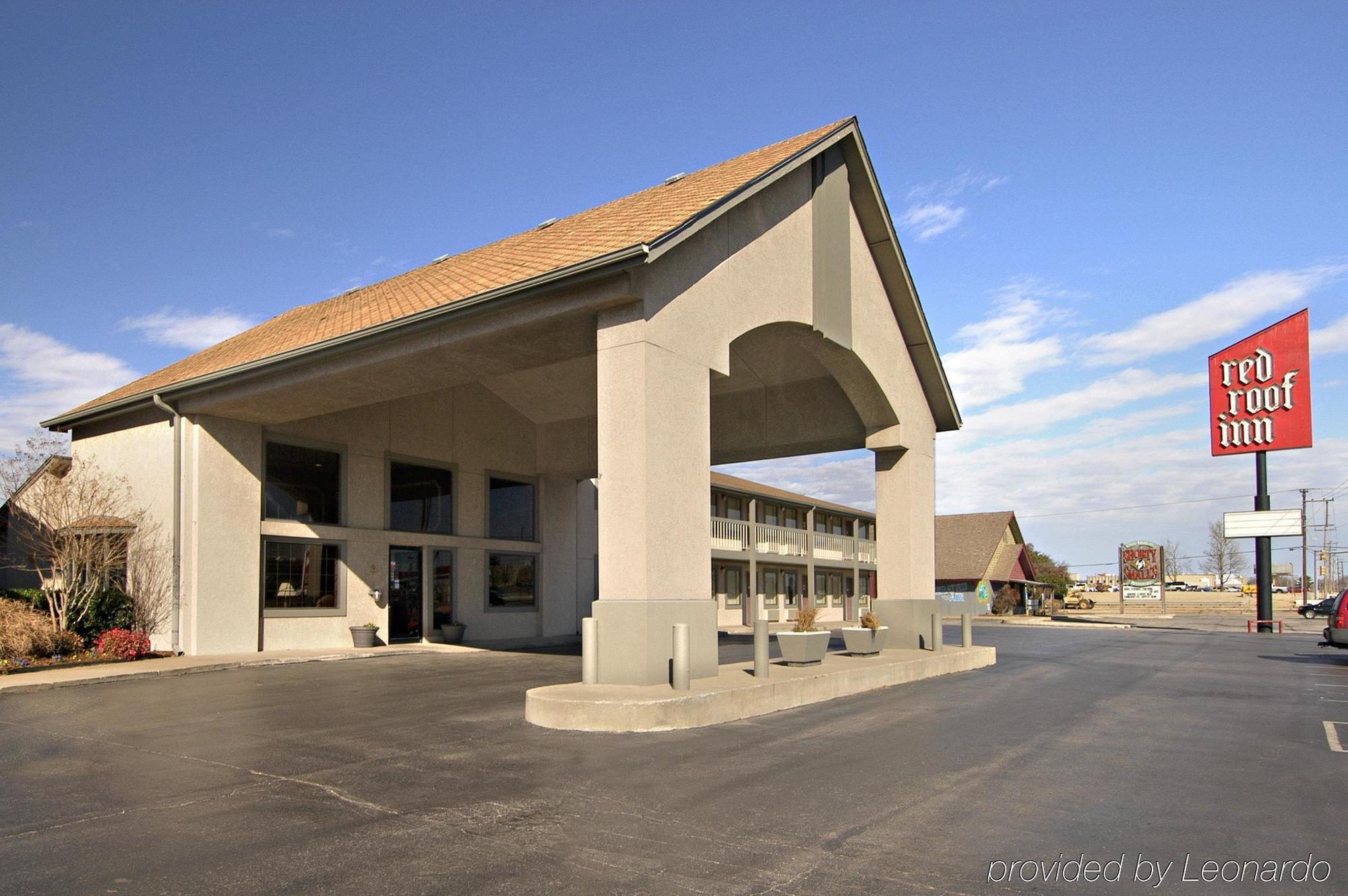 Super 8 By Wyndham Oklahoma Airport Fairgrounds West Motel Eksteriør billede